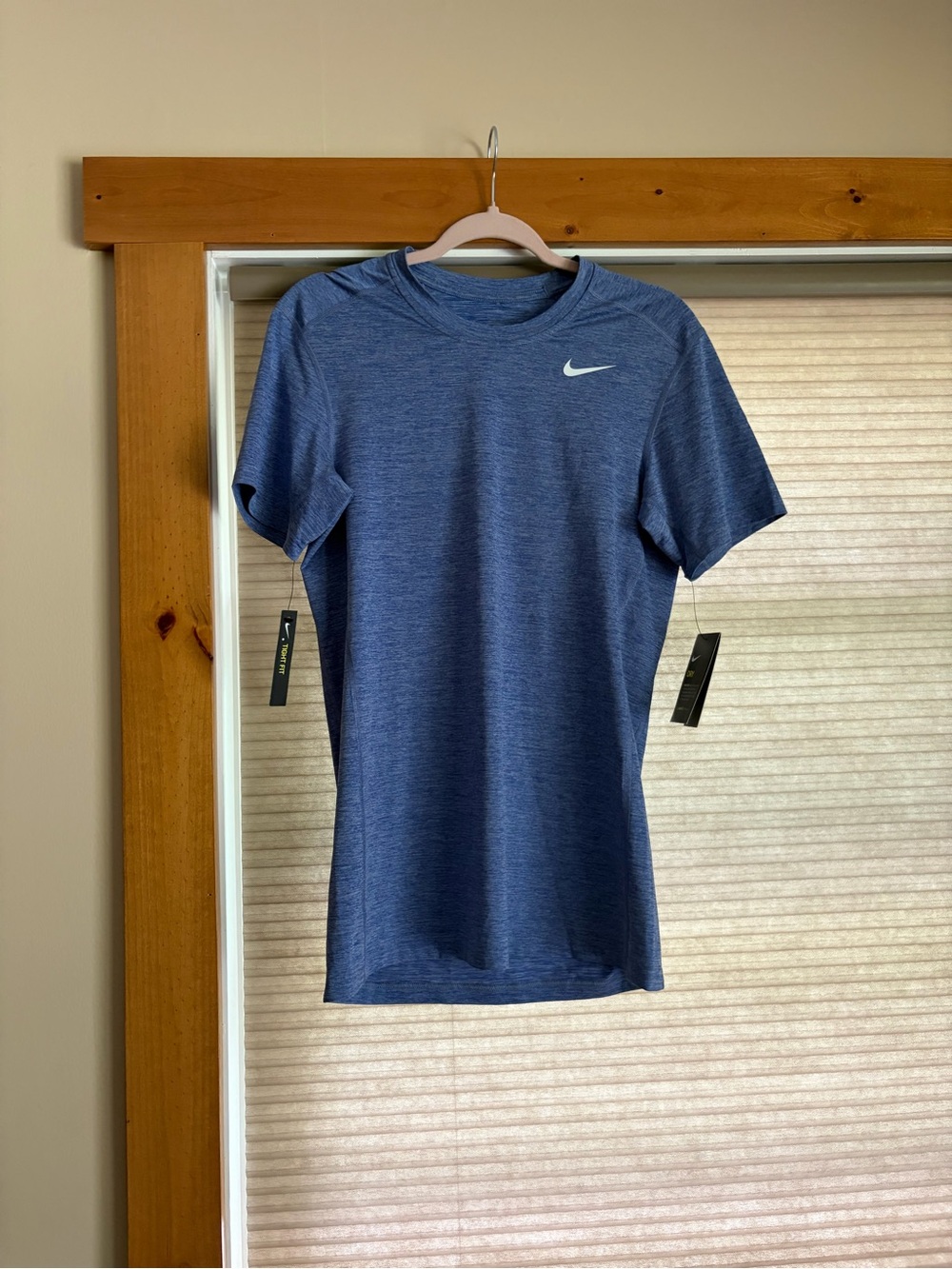 Nike men’s Heathered Navy Training Tee with Swoosh